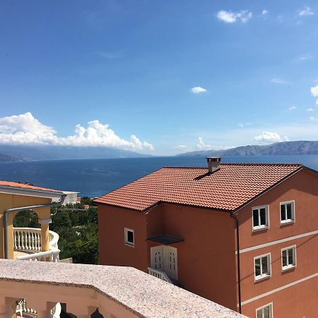 Apartments Suzana Novi Vinodolski Zewnętrze zdjęcie